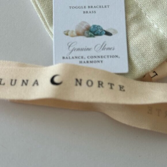 Luna Norte Toggle Brass 7 Charms Bracelet Gold Color W Mother of Pearl - Picture 10 of 10